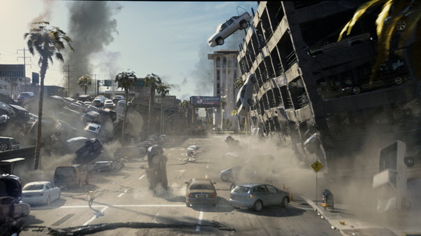 tremblement de terre à Los Angeles 2012, le film publicitaire automobile le plus cher du monde