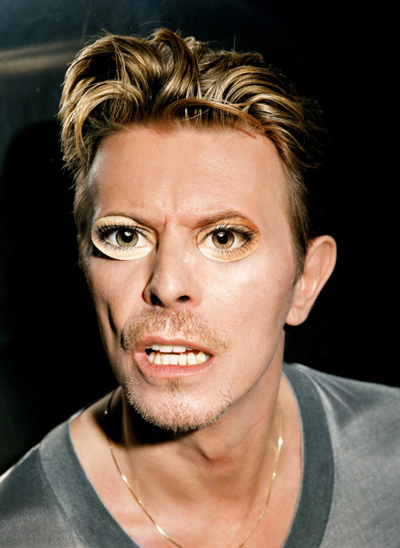 bowie eyes