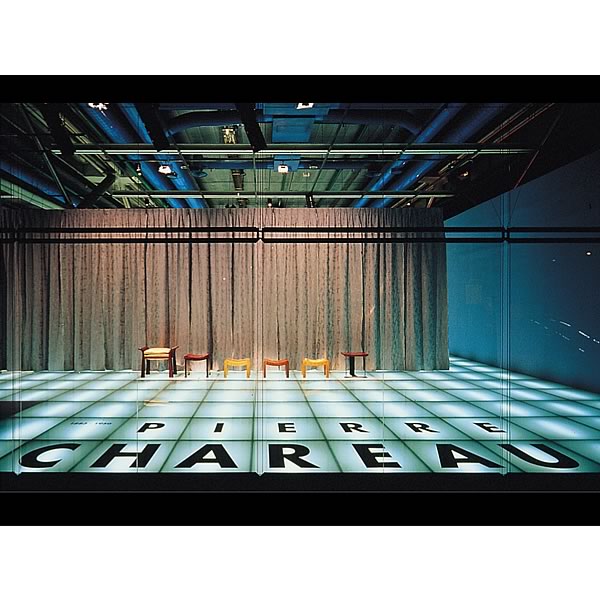 Graphisme de l'exposition Pierre Chareau au Centre Pompidou